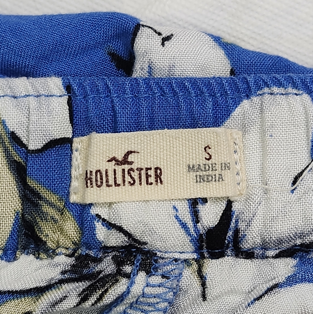 Hollister Size Small Floral Blue Women's Shorts - Picture 6 of 7